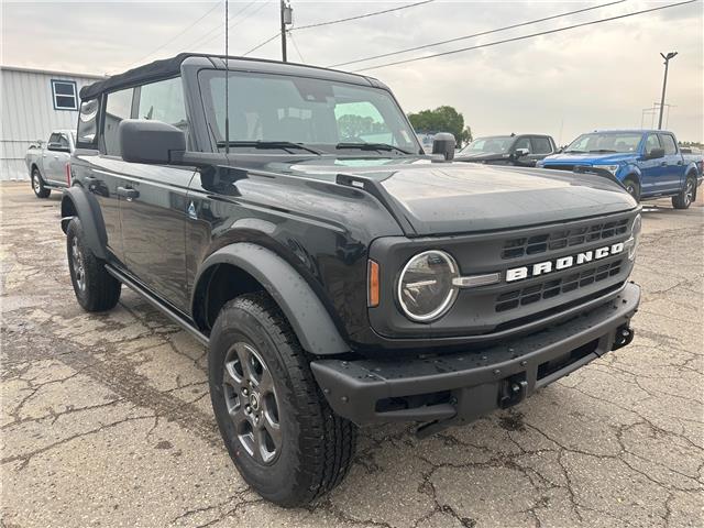 2021 Ford Bronco Black Diamond (Stk: 22154A) in Wilkie - Image 1 of 24