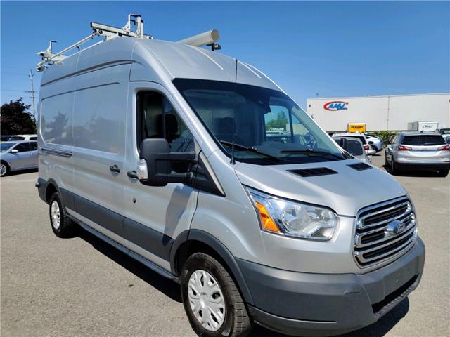 2017 Ford Transit-250 Base in Ottawa - Image 1 of 32
