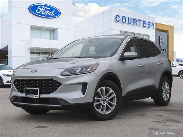 2020 Ford Escape SE (Stk: P3706) in London - Image 1 of 27