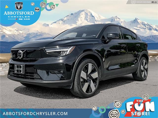2023 Volvo C40 Recharge Pure Electric Twin Ultimate (Stk: P654681A) in Abbotsford - Image 1 of 26