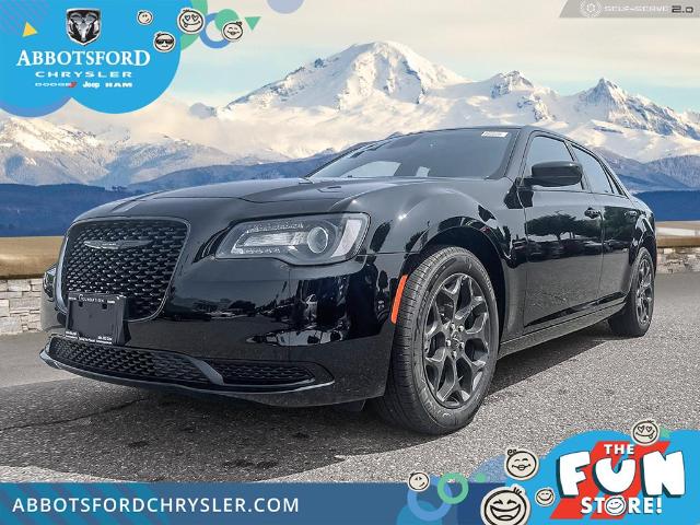 2023 Chrysler 300 Touring (Stk: P506001) in Abbotsford - Image 1 of 15