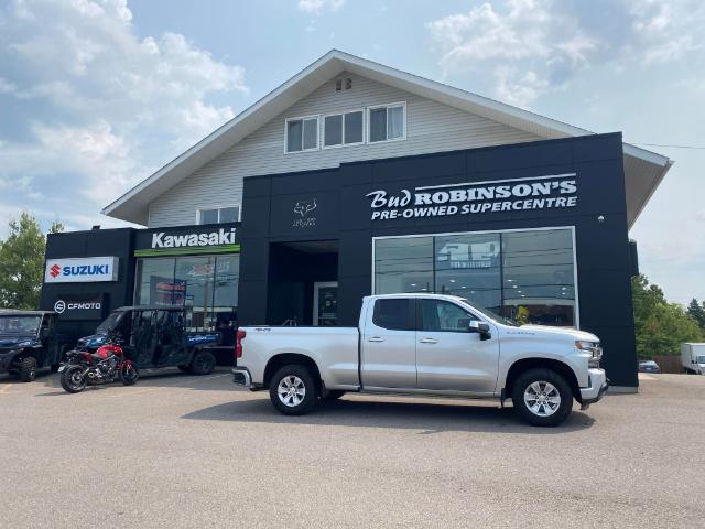 2020 Chevrolet Silverado 1500 LT (Stk: V3360) in Sault Ste. Marie - Image 1 of 27