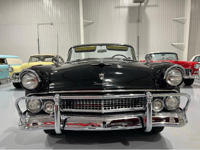 1955 Ford Sunliner Convertible (Stk: 152297) in Watford - Image 4 of 20