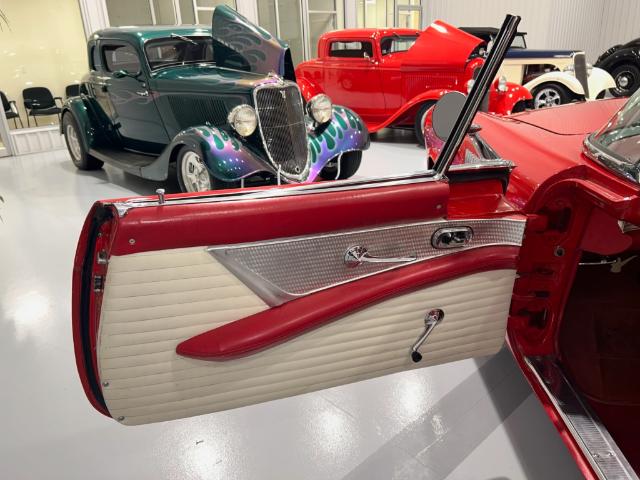 1955 Ford Thunderbird  (Stk: 100171) in Watford - Image 9 of 17