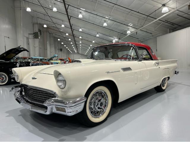 1957 Ford Thunderbird E-Code (Stk: 220524) in Watford - Image 2 of 16