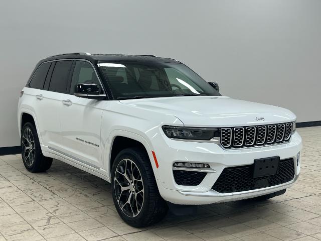 2023 Jeep Grand Cherokee Summit (Stk: 8844786) in Courtenay - Image 1 of 19