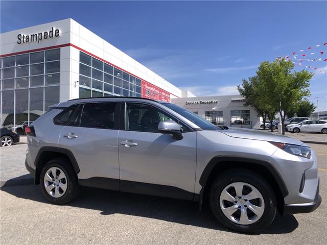 2021 Toyota RAV4 LE (Stk: 10166A) in Calgary - Image 1 of 25