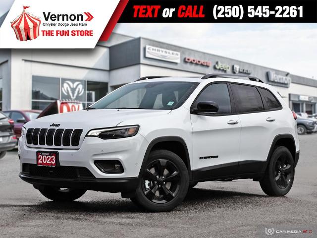 2023 Jeep Cherokee Altitude (Stk: 230042) in Vernon - Image 1 of 30