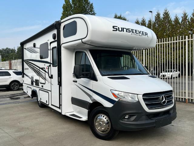 2020 Mercedes-Benz Sprinter 3500XD Chassis Standard Roof V6 (Stk: S525828A) in Courtenay - Image 1 of 27