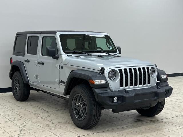 2024 Jeep Wrangler Sport (Stk: W136965) in Courtenay - Image 1 of 17