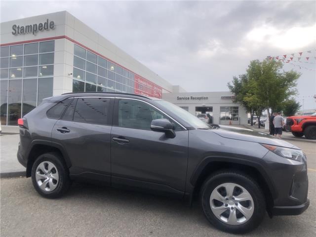 2021 Toyota RAV4 LE (Stk: 10178A) in Calgary - Image 1 of 23