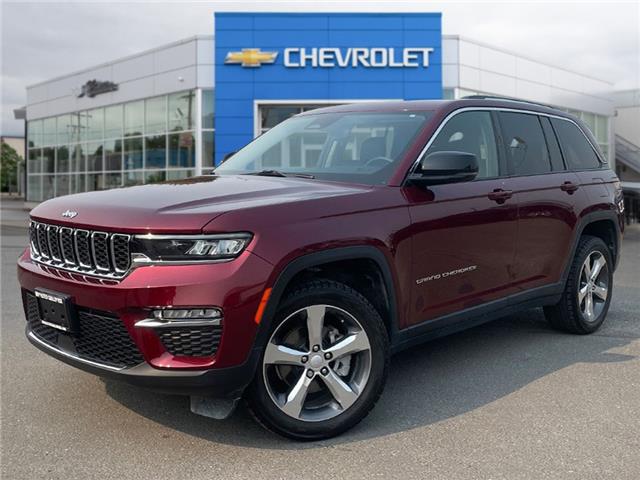2022 Jeep Grand Cherokee Limited (Stk: M23-0415A) in Chilliwack - Image 1 of 21