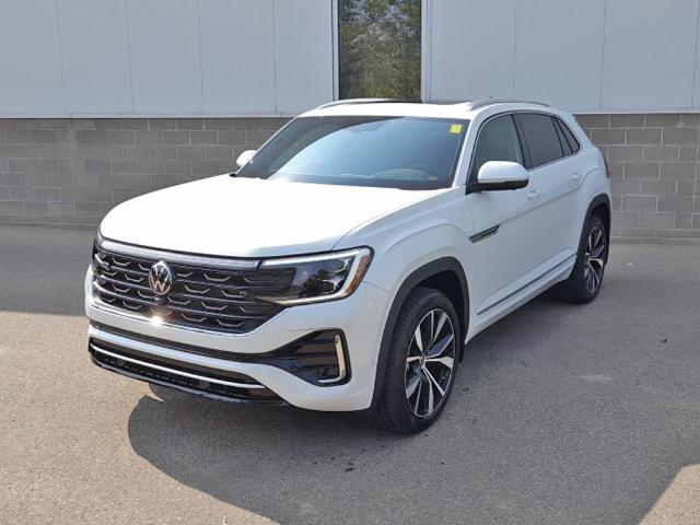 2024 Volkswagen Atlas Cross Sport 2.0 TSI Execline (Stk: 240009) in Regina - Image 1 of 35