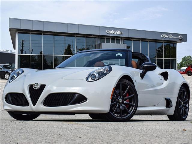 2016 Alfa Romeo 4C Spider Base (Stk: U960) in Oakville - Image 1 of 23