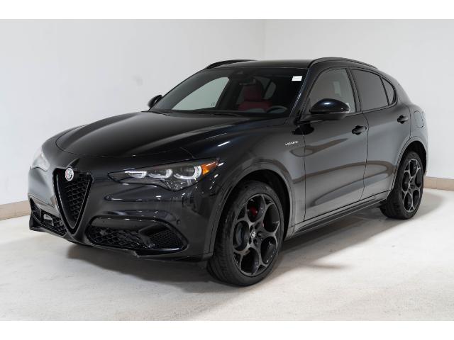 2024 Alfa Romeo Stelvio ti (Stk: AR0532) in Calgary - Image 1 of 39
