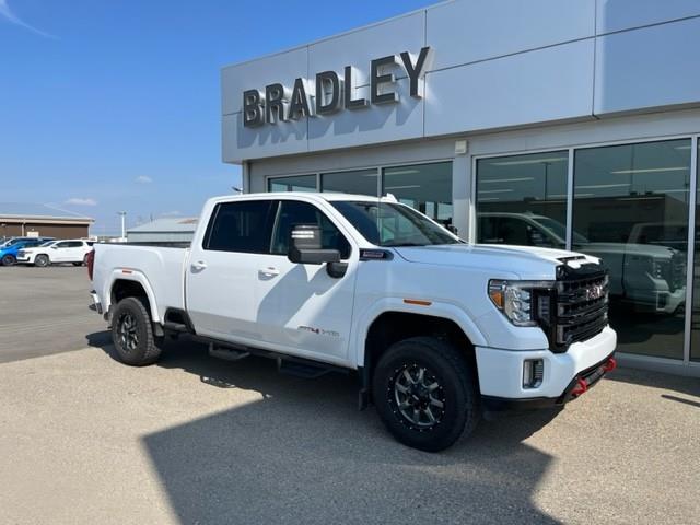 2021 GMC Sierra 2500HD AT4 (Stk: 22174A) in Moosomin - Image 1 of 16