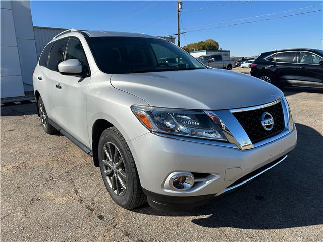 2014 Nissan Pathfinder SV 5N1AR2MMXEC665718 B0055 in Wilkie