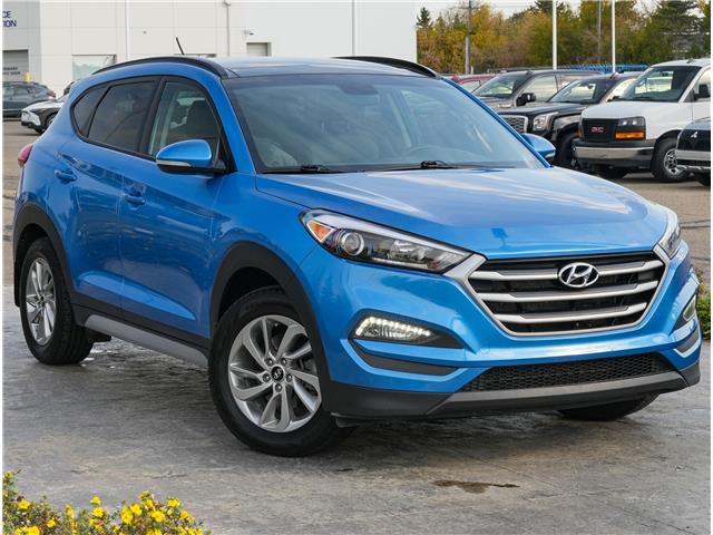 2017 Hyundai Tucson SE (Stk: 80861U) in Red Deer - Image 1 of 37