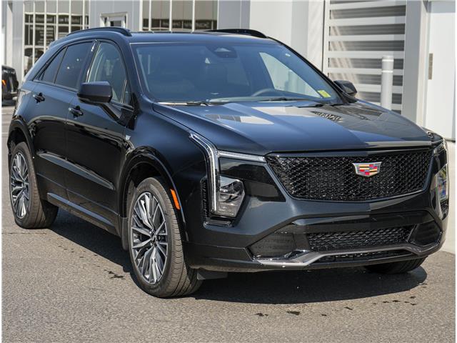 2024 Cadillac XT4 Sport (Stk: 05555) in Red Deer - Image 1 of 37