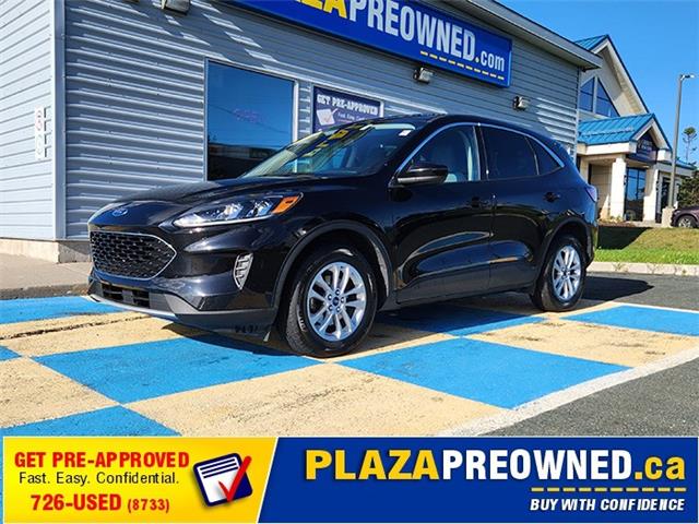 2020 Ford Escape SE (Stk: 43728A) in Mount Pearl - Image 1 of 17