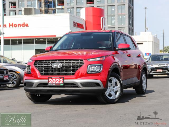2022 Hyundai Venue ESSENTIAL (Stk: P17547) in North York - Image 1 of 28