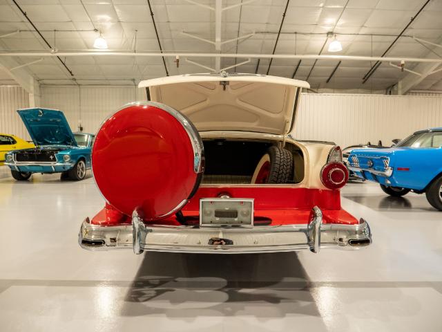 1956 Ford Crown Victoria  (Stk: 112536) in Watford - Image 20 of 42