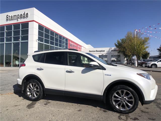 2017 Toyota RAV4 Hybrid Limited (Stk: 10206A) in Calgary - Image 1 of 12
