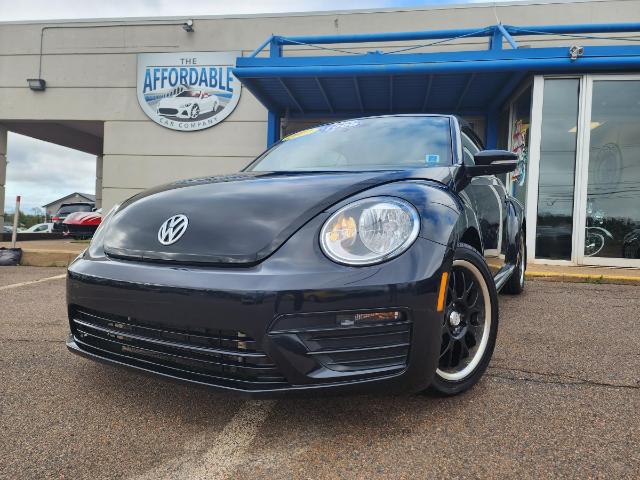 2017 Volkswagen Beetle 1.8 TSI Classic in Charlottetown - Image 1 of 9