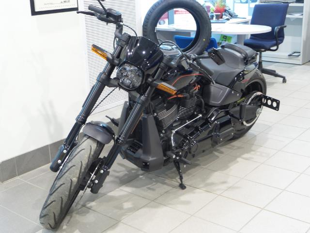 2019 Harley-Davidson Softail FXDR (Stk: P3996A - NEW) in Salmon Arm - Image 1 of 9