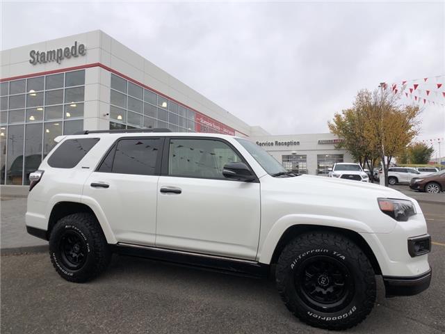 2021 Toyota 4Runner Base (Stk: 230838A) in Calgary - Image 1 of 27