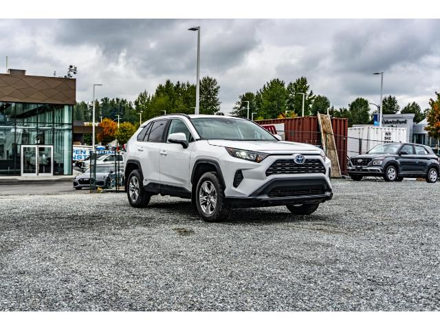 2023 Toyota RAV4 Hybrid LE (Stk: AH9552) in Abbotsford - Image 1 of 22