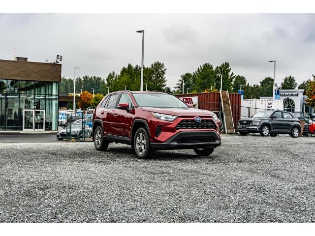 2023 Toyota RAV4 Hybrid XLE (Stk: AH9553) in Abbotsford - Image 1 of 27