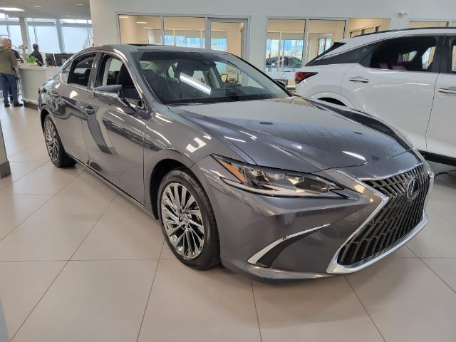 2024 Lexus ES 300h Base ULTRA LUXURY PACKAGE at $71223 for sale in ...