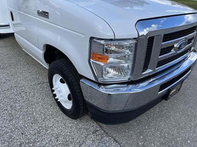2021 Ford E-450 (Stk: NP2305) in Vaughan - Image 24 of 30 2021 Ford E-450 (Stk: NP2305) in Vaughan - Image 24 of 30