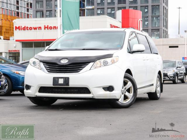 2013 Toyota Sienna LE 8 Passenger (Stk: P17612) in North York - Image 1 of 31