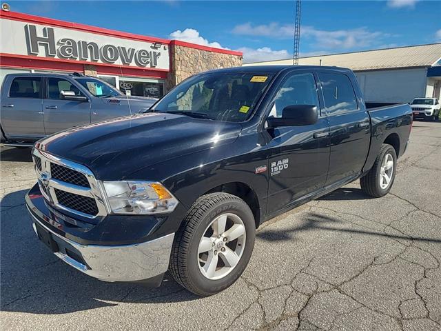 2022 RAM 1500 Classic SLT (Stk: U3355) in Hanover - Image 1 of 15
