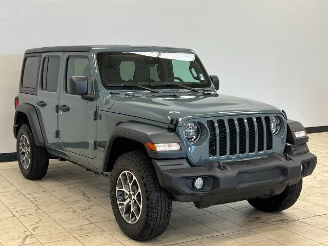 2024 Jeep Wrangler Sport (Stk: W172044) in Courtenay - Image 1 of 17