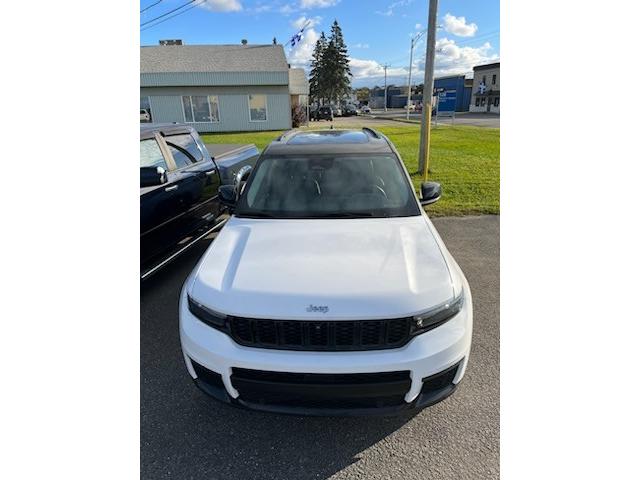 2021 Jeep Grand Cherokee L Limited in Matane - Image 6 of 6