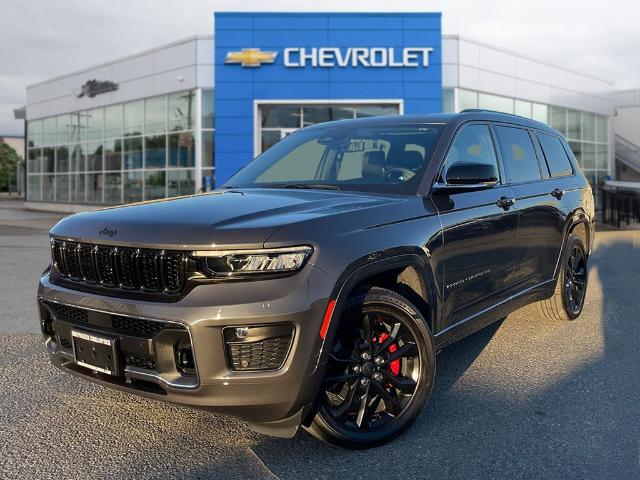 2022 Jeep Grand Cherokee L Overland (Stk: M23-0705P) in Chilliwack - Image 1 of 38