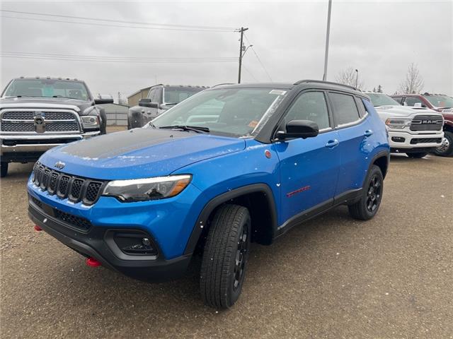 2023 Jeep Compass Trailhawk (Stk: PT167Z) in Rocky Mountain House - Image 1 of 12