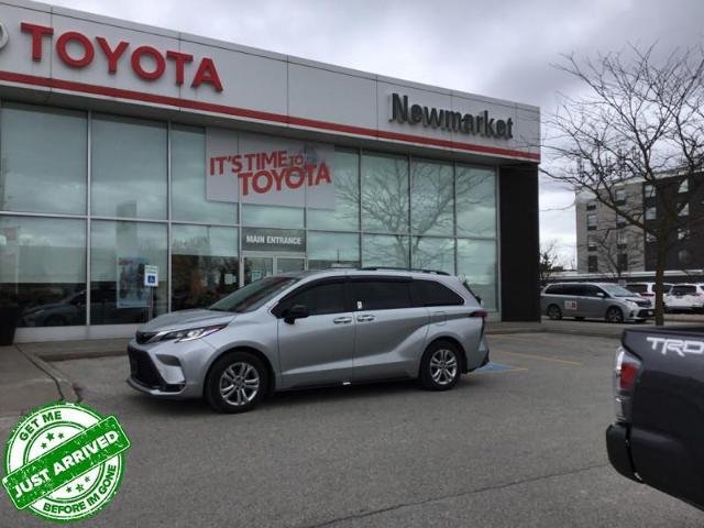 2022 Toyota Sienna XSE 7-Passenger (Stk: 380361) in Newmarket - Image 1 of 20