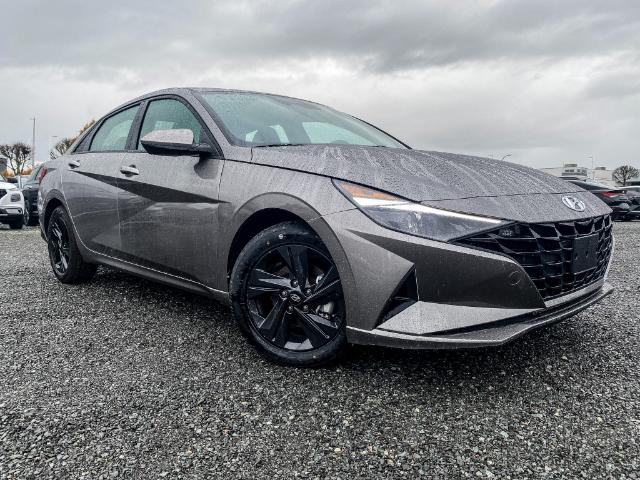 2023 Hyundai Elantra Preferred (Stk: AH9580) in Abbotsford - Image 1 of 19