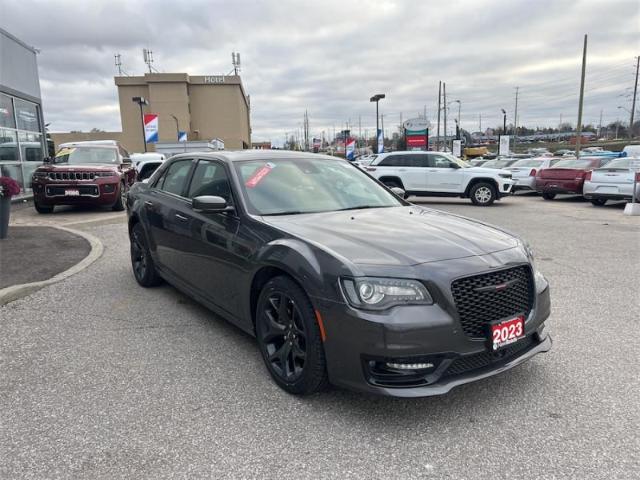 2023 Chrysler 300