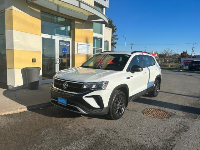 2022 Volkswagen Taos Trendline - 45,622km