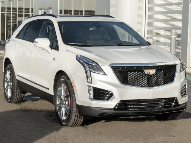 2024 Cadillac XT5 Sport (Stk: 14786) in Red Deer - Image 1 of 38