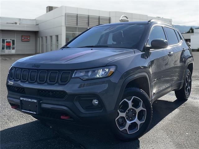 2022 Jeep Compass Trailhawk (Stk: N235-4949A) in Chilliwack - Image 1 of 25