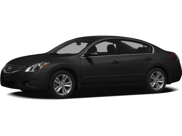 2012 Nissan Altima 2.5 S in North Vancouver - Image 1 of 1