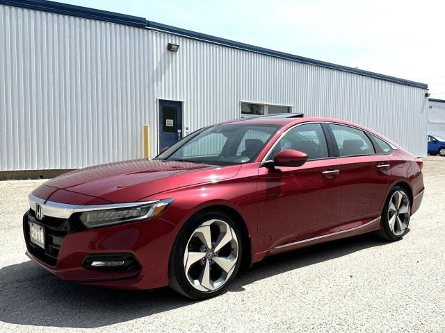 2018 Honda Accord Touring - 106,341km