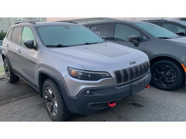 2019 Jeep Cherokee Trailhawk (Stk: N200282A) in Surrey - Image 1 of 1