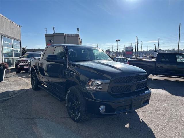 2023 RAM 1500 Classic SLT (Stk: T21962) in Newmarket - Image 1 of 14